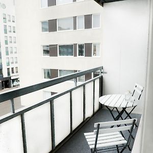 Cozy Downtown Studio In Turku Apartment Exterior photo