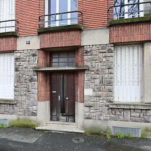 L'Instant Present - Appt Pour 4 Apartment Charleville-Mézières Exterior photo