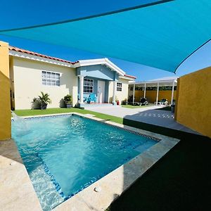 The Gold Vacation Villa Santa Cruz Exterior photo