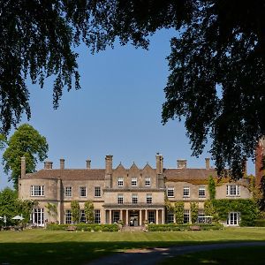 Lucknam Park Hotel Чипенъм Exterior photo