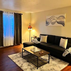 Quiet Cozy 2Br Apt Black Out Curtains Apartment Пеория Exterior photo