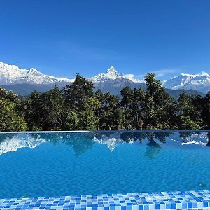 Himalayan Deurali Resort Похара Exterior photo