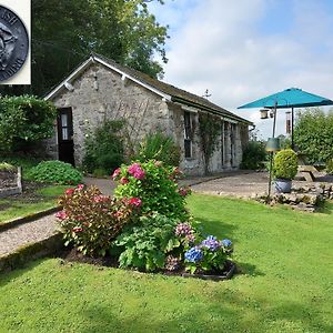 Lile Cottage At Gleaston Water Mill Ълвърстън Exterior photo