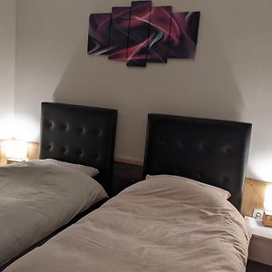 A 7 Minutes De L'Aeroport Cdg 1 Bed & Breakfast Thieux  Exterior photo