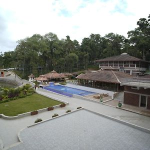 Regenta Resort Саклешпур Exterior photo