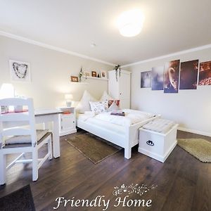 Friendly Home Doppel-Doppelappartement Union Борнхайм Exterior photo