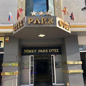 Dimet Park Hotel Ван Exterior photo