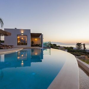Bohemian Villas - Private Infinity Pools & Seaview - 500M From Beach Скалета Exterior photo