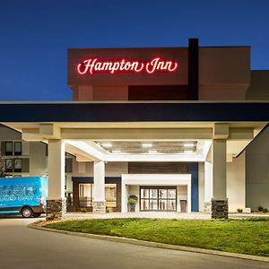 Hampton Inn Kansas City - Airport Exterior photo