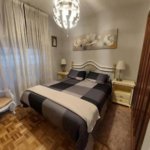 Apartamento Gran Via Apartment Рибадесела Exterior photo