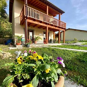 Albergo Diffuso Borgo Retrosi Di Аматриче Exterior photo