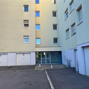 Vue Sur Jardin Parking Ascenseur Un-Sejour-A-Part Apartment Мец Exterior photo