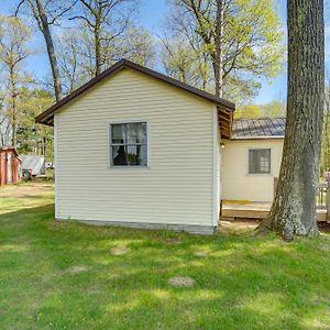 Stone Lake Cabin With Private Deck And Fire Pit! Villa Northwoods Beach Exterior photo