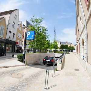 Coeur De Ville, Calme, Spacieux,Parking Et Wifi ! Шартър Exterior photo