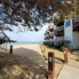 Beachside 108 With Pool Hot Tub And Direct Beach Access Травърс Сити Exterior photo