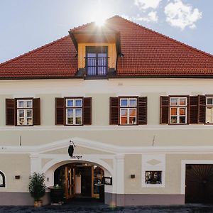 Weingut Ferdl Denk Hotel Вайсенкирхен ин дер Вахау Exterior photo