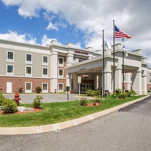 Hampton Inn & Suites Berkshires-Ленъкс Exterior photo