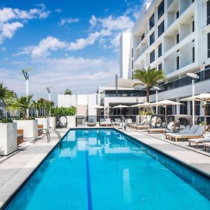 Hilton Miami Aventura Hotel Exterior photo