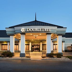 Doubletree By Hilton Hotel Detroit Нови Exterior photo