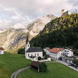 Gasthof Kronburg Hotel Цамс Exterior photo