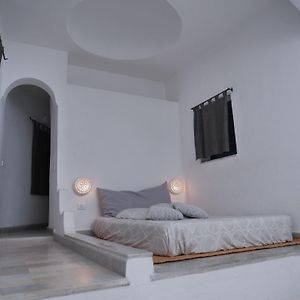 Dar Ennour Djerbahood Erriadh Bed & Breakfast Хумт Сук Exterior photo