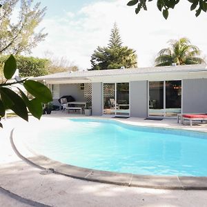 Miami Beach Villa With Sparkling Pool! Sleeps 10+! Норт Маями Бийч Exterior photo
