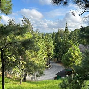 Crosswinds Nature View Suite Tagaytay City Exterior photo