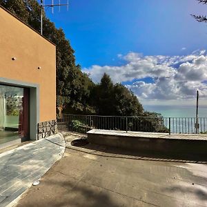 Cinque Terre Room Rental Sulla Via Специя Exterior photo