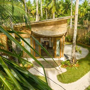The Bamboo Houses - Tropical Garden & Empty Beach Хенерал Луна Exterior photo