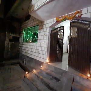 Gokul Pg Homestay Горакпур Exterior photo