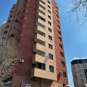 Njdeh Apartment Ереван Exterior photo