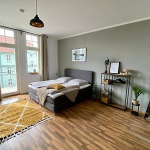 Design Apartment / 1 Room / Netflix / Parken Магдебург Exterior photo
