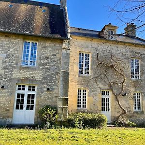 Gite In The Heart Of A Chateau Audrieu Normandy Villa Exterior photo