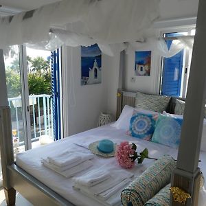 Greek Island Style 2 Bedroom Villa With Pool Next To The Sea Ларнака Exterior photo