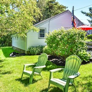 2 Mins From Nauset Beach Орлиънс Exterior photo