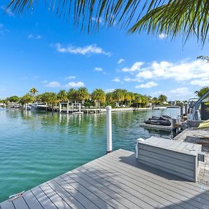Bayfront Bliss Awaits Book Your Ultimate Miami Getaway Норт Маями Exterior photo