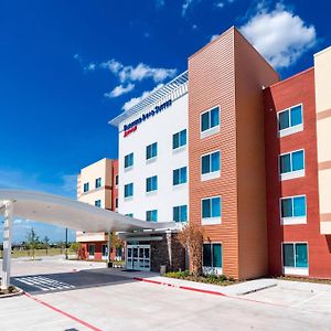 Fairfield Inn & Suites By Marriott Dallas Уаксахачи Exterior photo