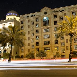 Le Park Hotel Доха Exterior photo