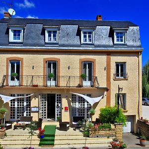 Logis Hotel Restaurant Le Lascaux Монтиняк Exterior photo