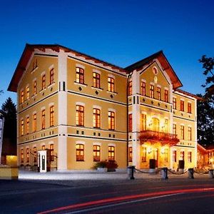 Hotel & Restaurant Waldschloss Пасау Exterior photo