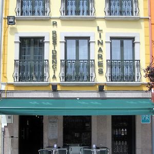 Hostal Linares Hotel Рибадео Exterior photo