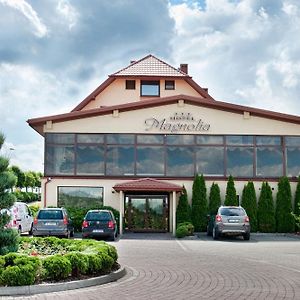 Hotel Magnolia Келце Exterior photo