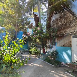 Saikani Beach Resort & Eco Stay Virāmpattinam Exterior photo