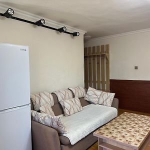 Fully Furnished 2 Room Apartment Opposite To The Ub Department Store Уланбатар Exterior photo