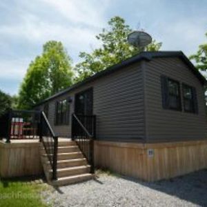 3 Bedroom Waterfront Cottage 10 Roseneath Exterior photo