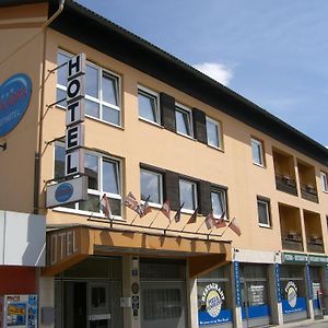 Alpen.Adria.Stadthotel Клагенфурт Exterior photo