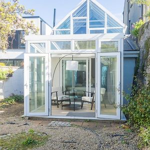 Guestready - Modernised Cottage In Monkstown Дъблин Exterior photo