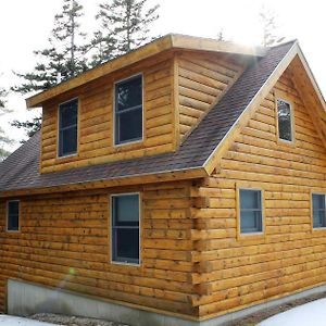 Log Cabin On Saltwater Cove Villa Елсуърт Exterior photo