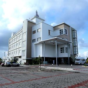 Hotel Queens Inn Велангани Exterior photo