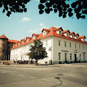 Heritage Hotel Frankopan Огулин Exterior photo